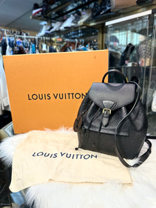 LOUIS VUITTON MONTSOURIS BLACK LEATHER BACK PACK (preowned)