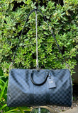 LOUIS VUITTON Keepall 45
Bandouliere Damier
Graphite Travel Bag Black (preowned)