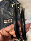 Marc Jacobs Black Leather Shoulder Bag with Gold Hardware (preowned)