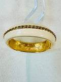 ELEGANT ST. JOHN GLOSSY CREAM ENAMEL GOLD-TONE ROPE DESIGN CUFF HINGED BRACELET (preowned)