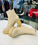 STEVE MADDEN TAN SUEDE BOOTS size 7.5 M ( preowned)
