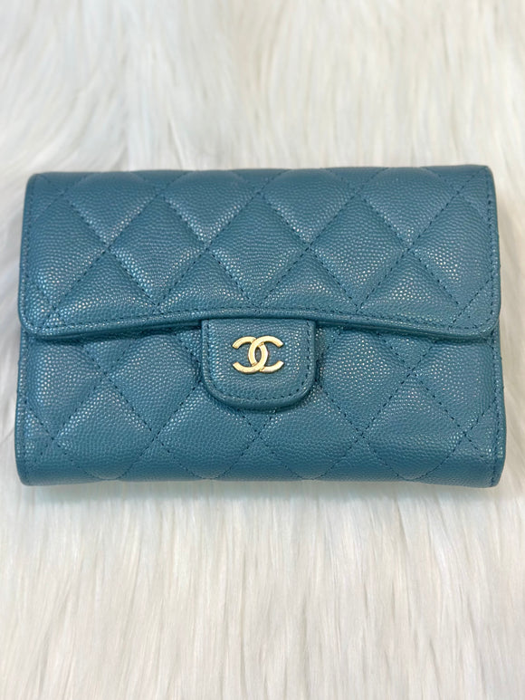 Chanel Blue / turquoise Quilted Leather Wallet (preowned)