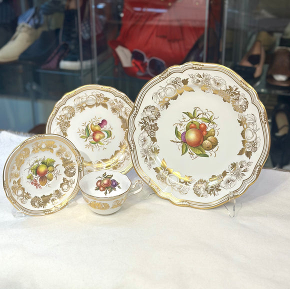 Spode Golden Valley 32 piece (preowned)