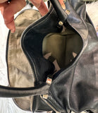 Marc Jacobs Black Leather Shoulder Bag with Gold Hardware (preowned)