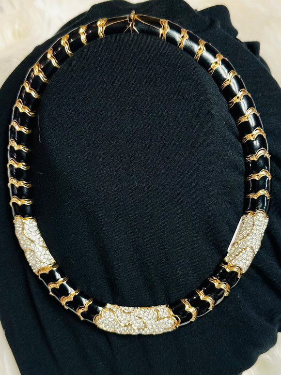 CINER BLACK GOLD WITH CRYSTALS CHEVRON EUC LINK NECKLACE COLLAR VINTAGE (preowned)
