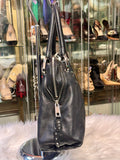 Marc Jacobs Black Leather Shoulder Bag with Gold Hardware (preowned)