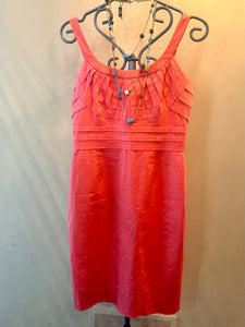 Calvin Klein coral dress size 6
(Preowned)