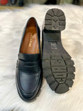 BN COACH Colleen Loafer CC948 women’s size 7.5 US (preowned)