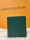 LOUIS VUITTON TAIGA LEATHER BIFOLD WALLET FOREST GREEN (preowned)