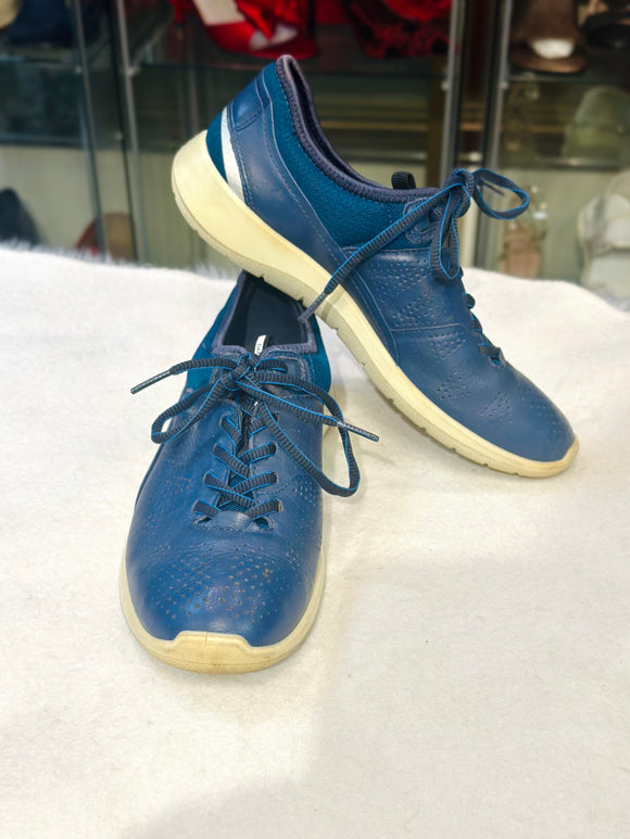Ecco Navy Blue Leather Comfort Insole for women, size 38 (preowned)