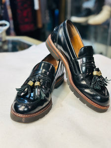 Stuart Weitzman Leather Footwear for Women size 8M (preowned)