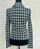 St. John Jacket Black and White multi knit Blazer size 2 (preowned)