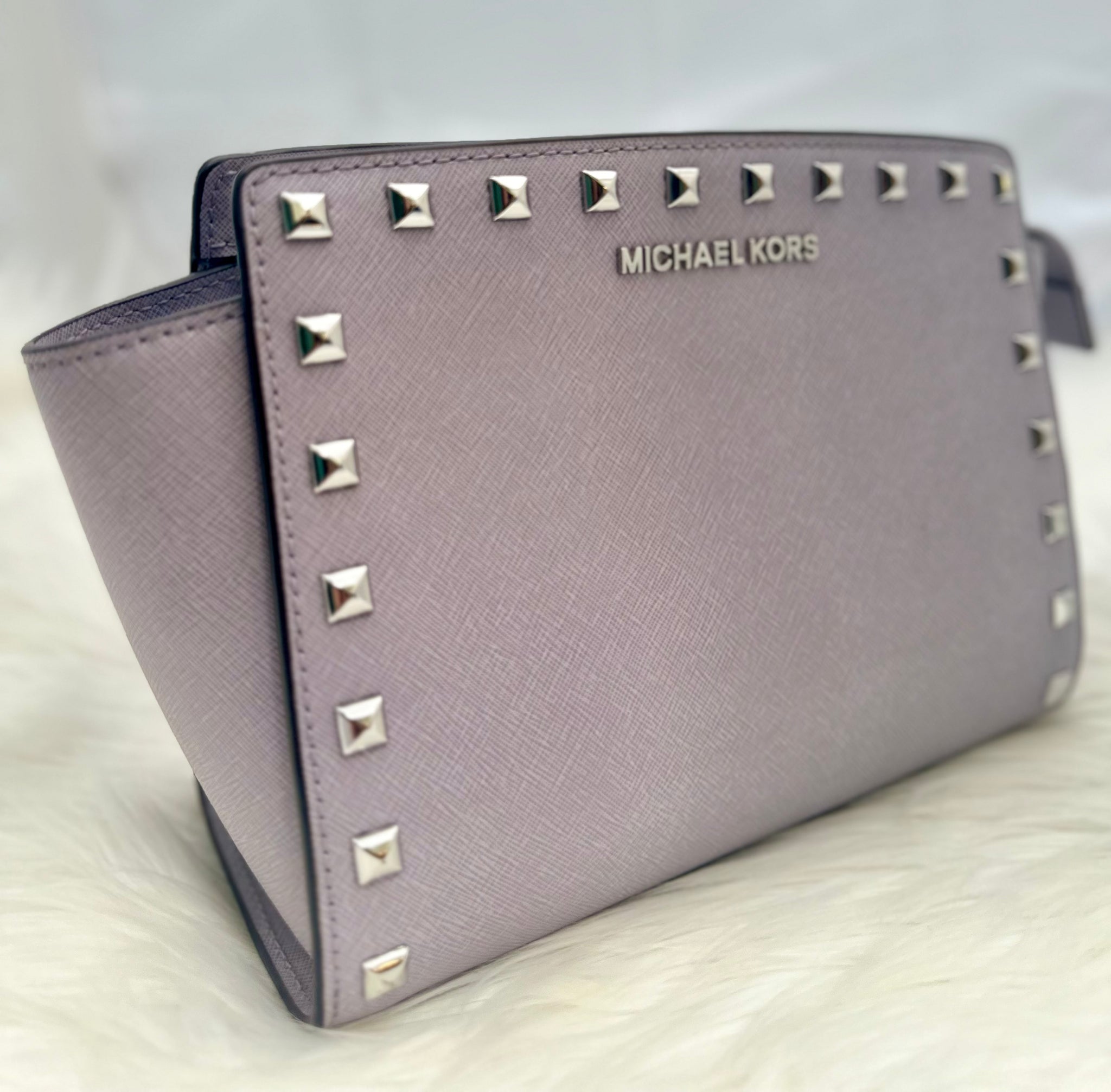 lavender michael kors bag Lavender Michael Kors bag | Depop main image 4