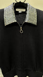 St. John Knit Sweater Zipper In Front, Black With Silver Design
VTG "P” (small) Pre-owned