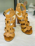 Dolce Vita Niro Stylish Tan Leather Sandals size:6 (preowned)