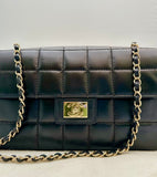 Chanel shoulder Bag (PREOWNED)