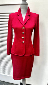 St. John collection by Marie Gray Red Size 2
2piece skirt set (preowned)