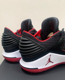 AIR JORDAN XXXII LOW (PREOWNED)